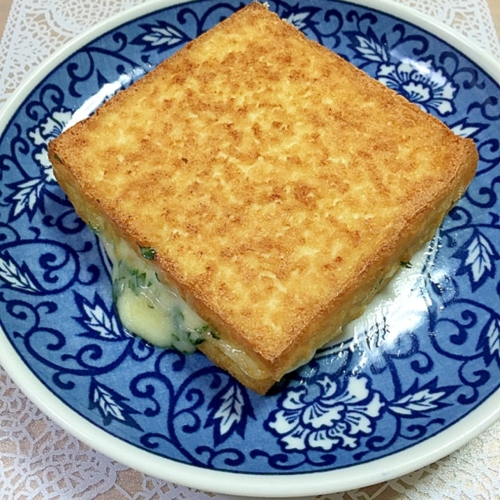 中からチーズがとろ り な焼き厚揚げ レシピ 作り方 By ぽよっちぷーちゃん 楽天レシピ 中からチーズがとろ り な焼き厚揚げ レシピ 作り方 By ぽよっちぷーちゃん 楽天レシピ